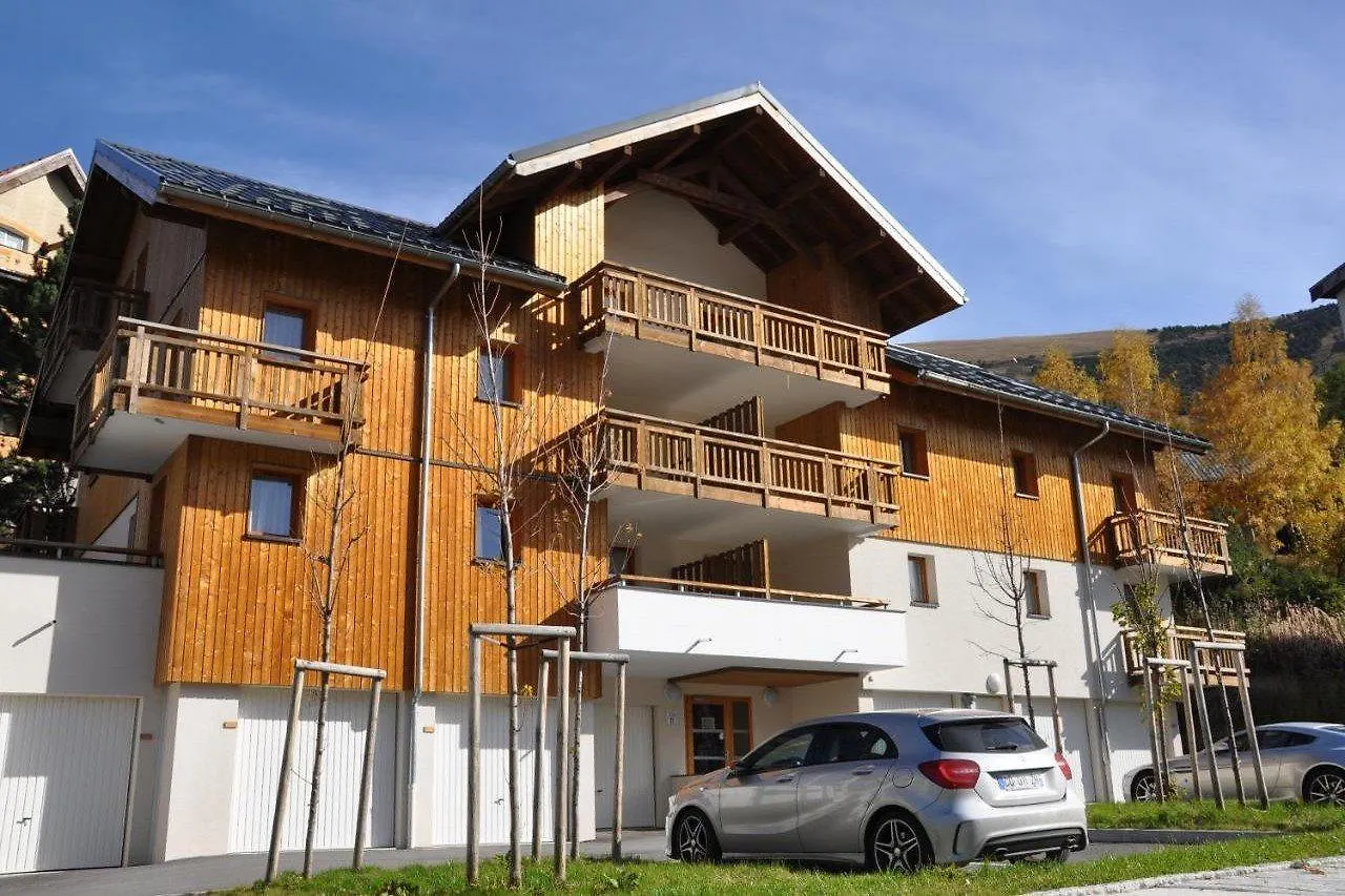 Vacanceole - Au Coeur Des Ours Les Deux Alpes